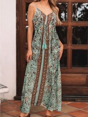 State of Fashion New Bohemian Floral Maxi Dress in Aqua and Brown size M